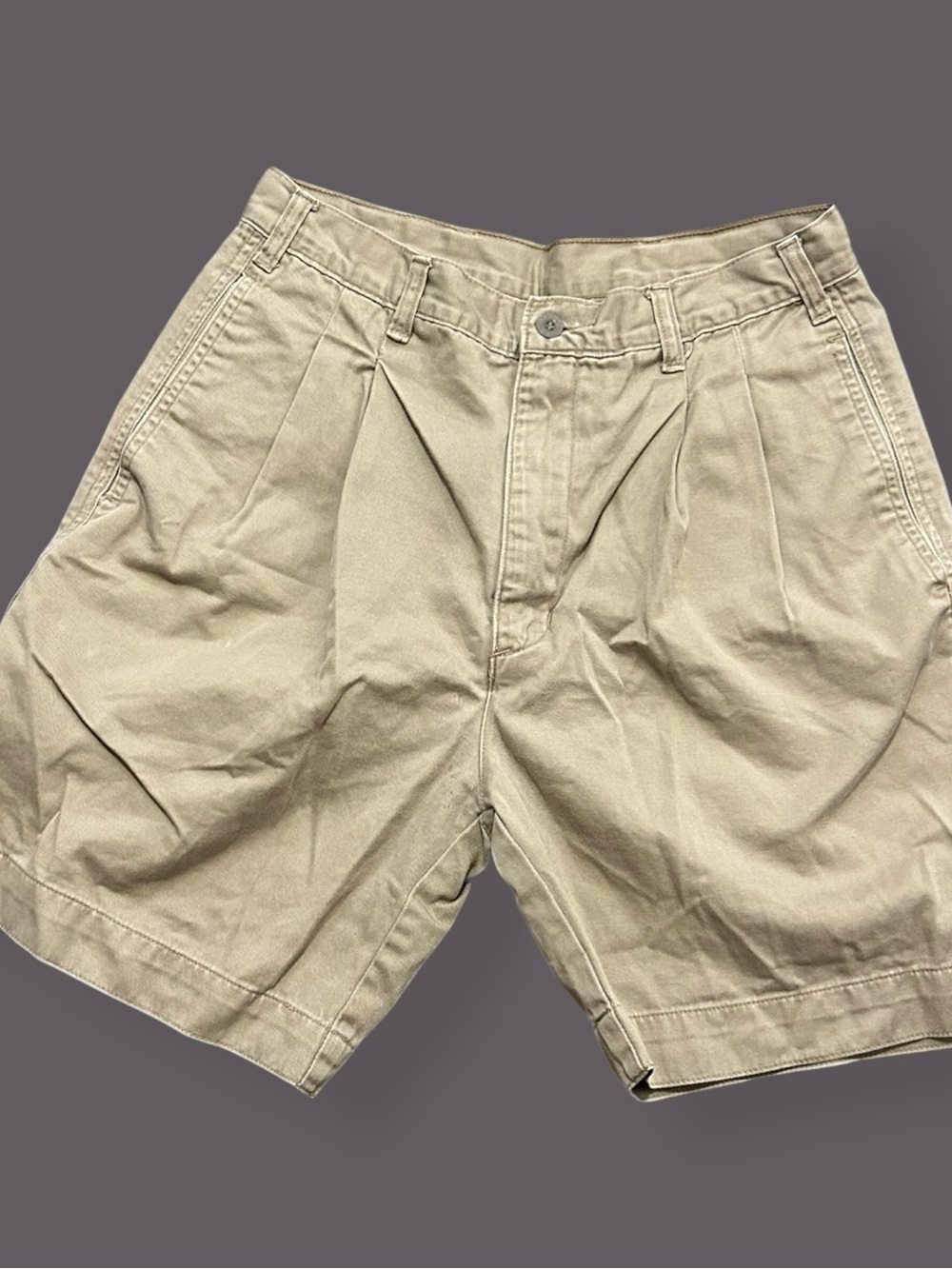 Vintage Dockers Perfect Classic Fit Pleated Khaki 90s Chino Shorts